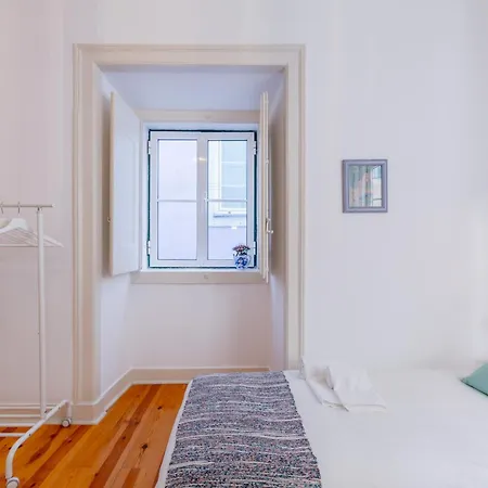 Appartement Spacious, Bright And Sunny Apartment, By Timecooler