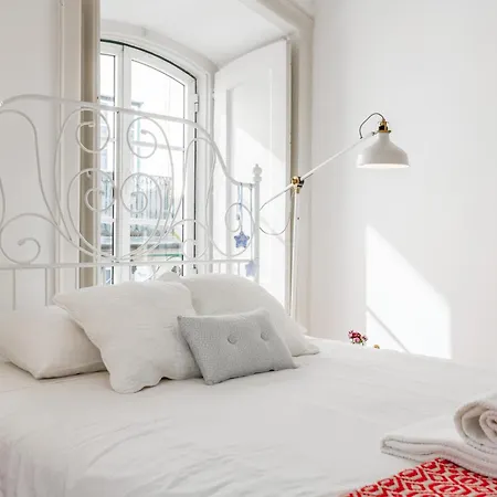 Appartement Spacious, Bright And Sunny Apartment, By Timecooler *