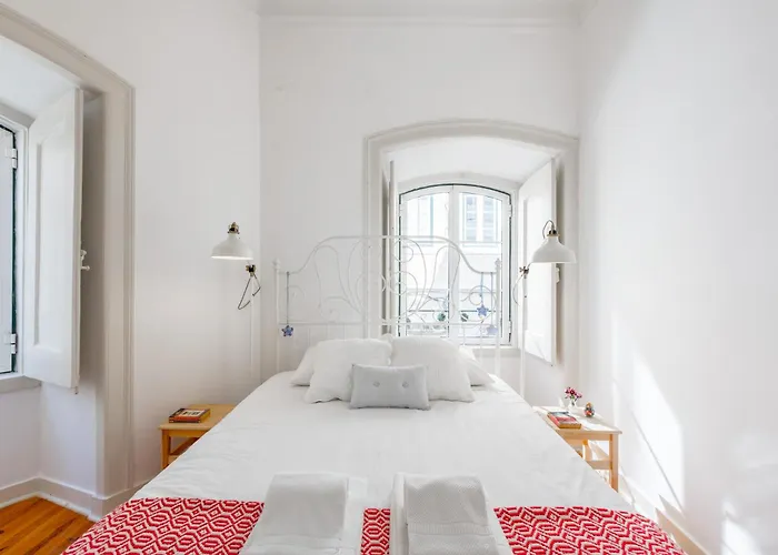 Appartement Spacious, Bright And Sunny Apartment, By Timecooler