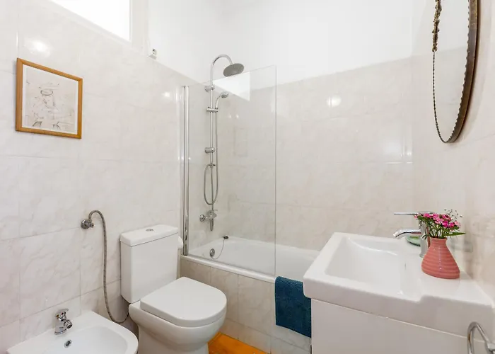 شقة Spacious, Bright And Sunny Apartment, By Timecooler Lisboa